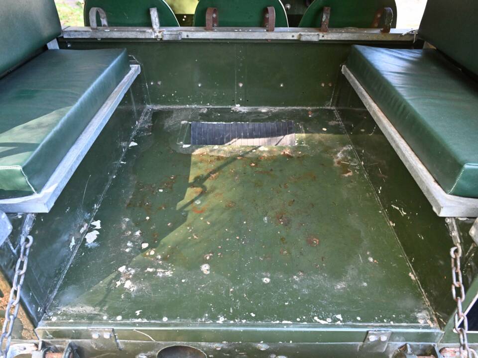 Image 35/50 of Land Rover 80 (1949)