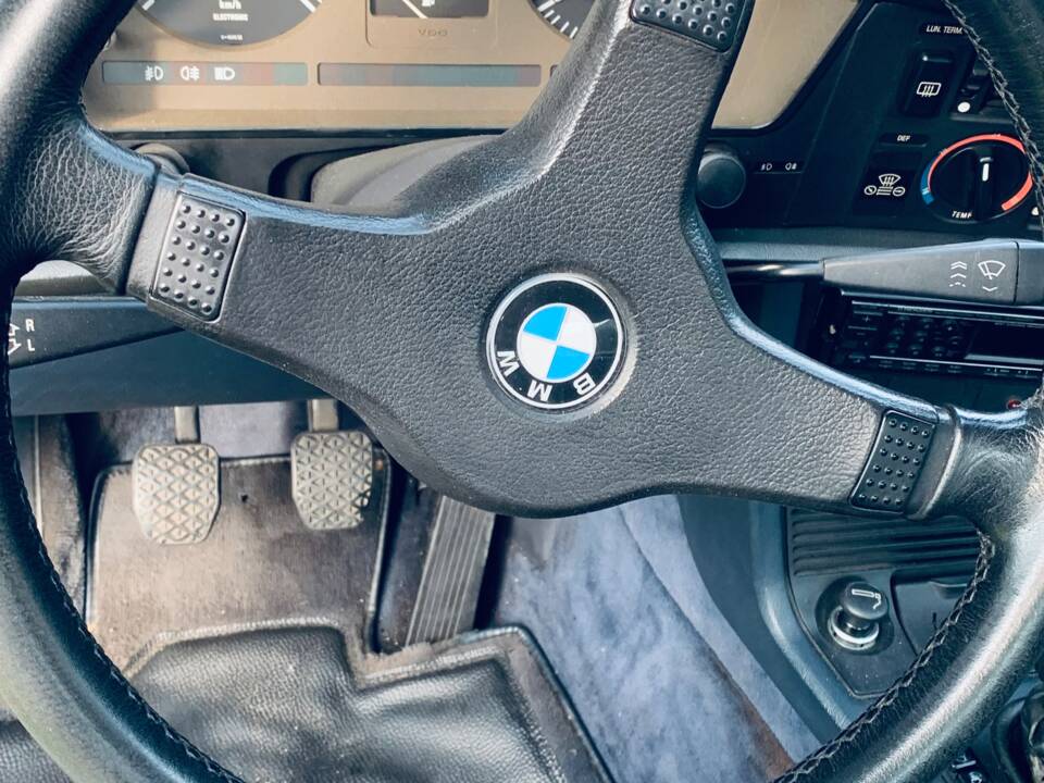 Bild 7/17 von BMW 635 CSi (1984)