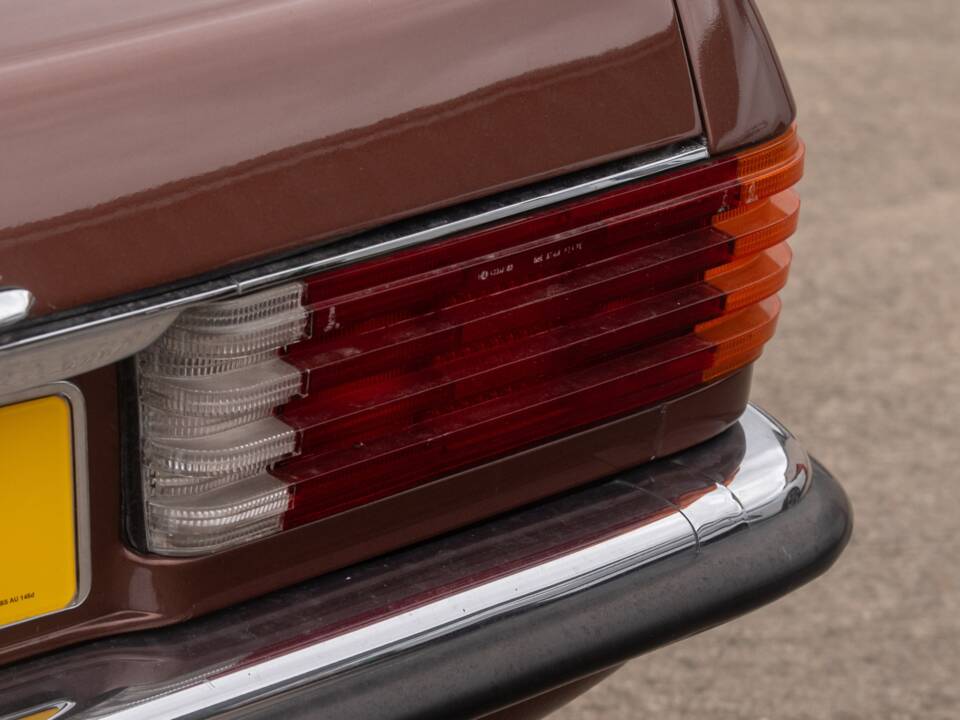 Bild 24/50 von Mercedes-Benz 350 SL (1979)