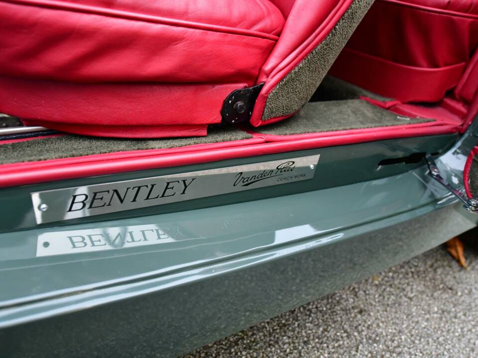 Image 33/50 of Bentley 4 1&#x2F;4 Litre (1939)