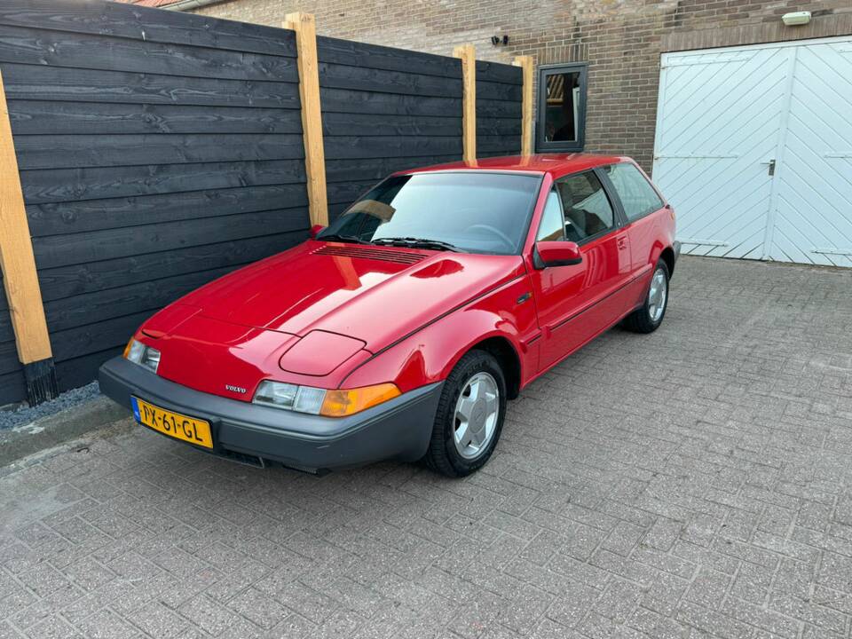 Image 4/8 of Volvo 480 ES (1988)