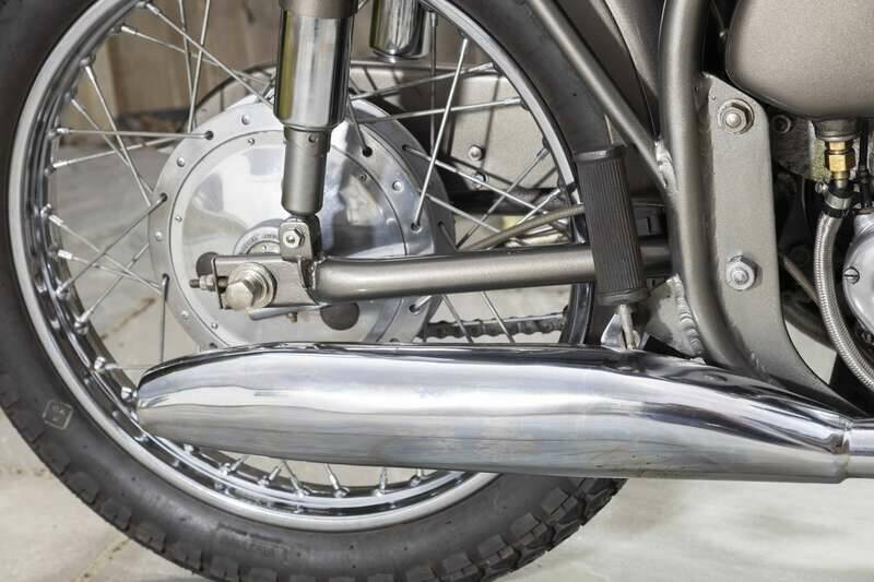 Image 28/40 of Norton Model 30 International (1957)