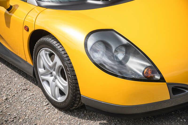 Image 31/34 of Renault Sport Spider (1998)