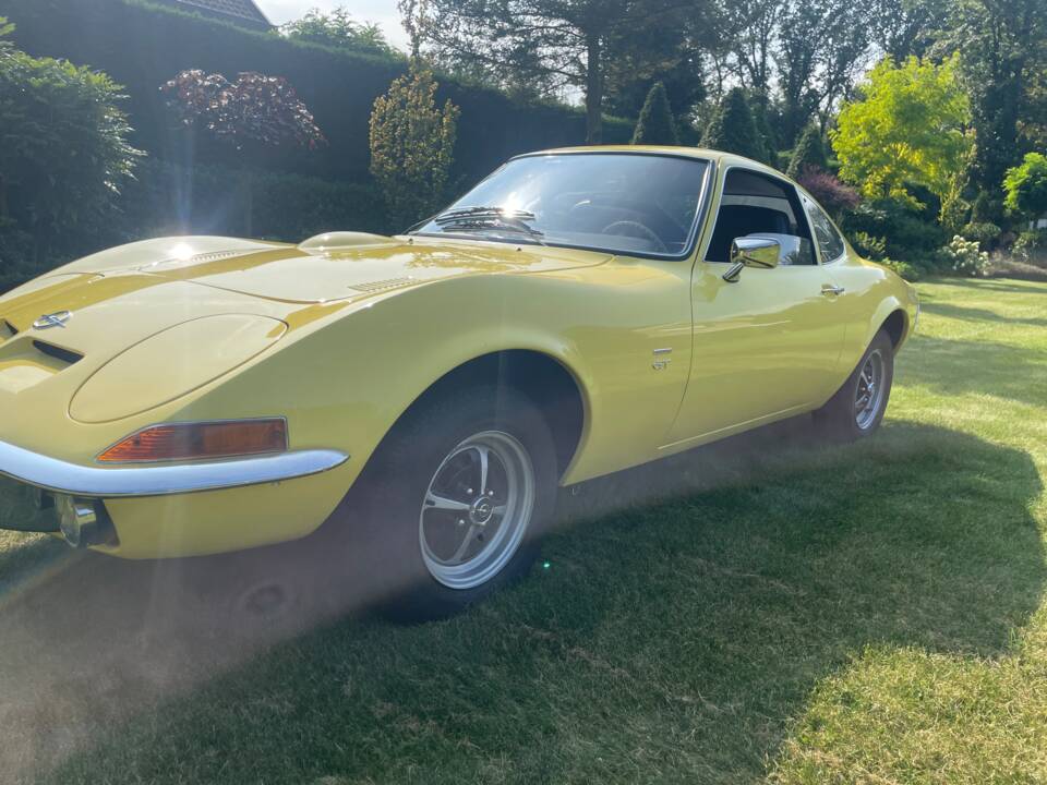 Immagine 4/45 di Opel GT 1900 (1973)