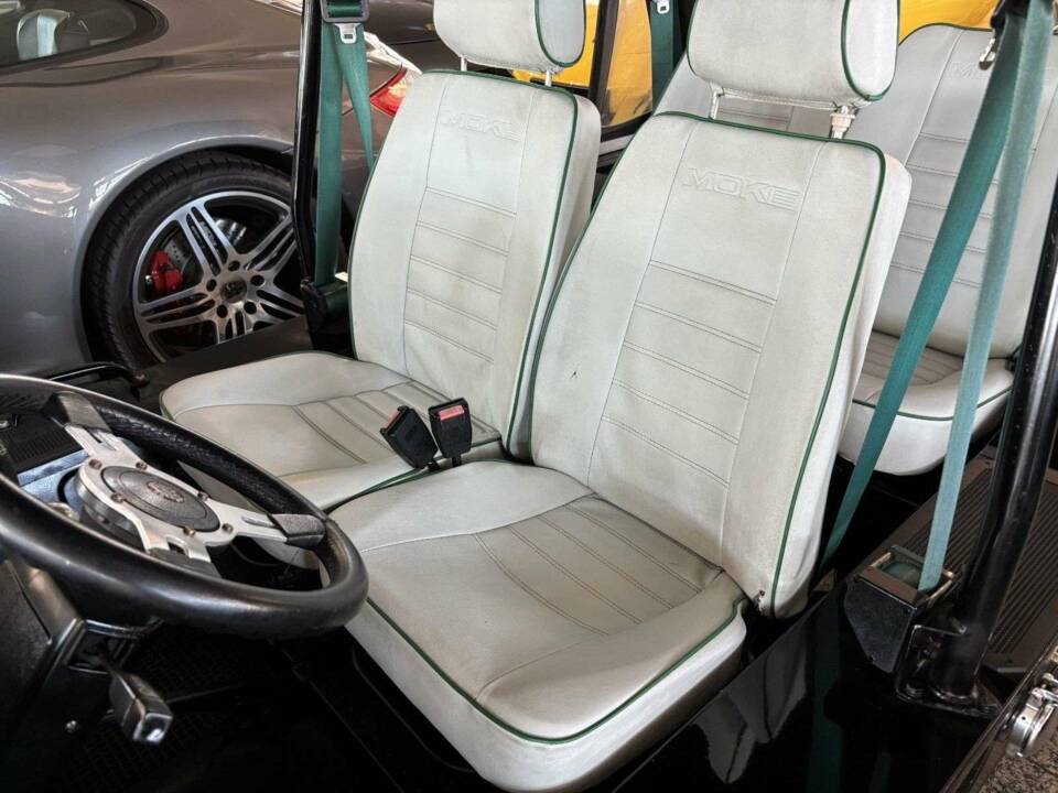 Image 9/25 de Mini Moke (1993)