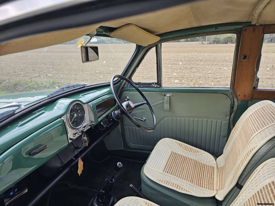 Immagine 28/83 di Morris Minor 1000 Traveller (1969)