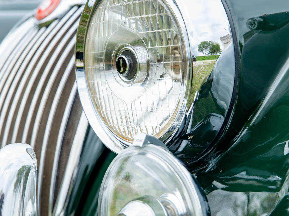 Image 9/100 de Jaguar XK 150 FHC (1960)