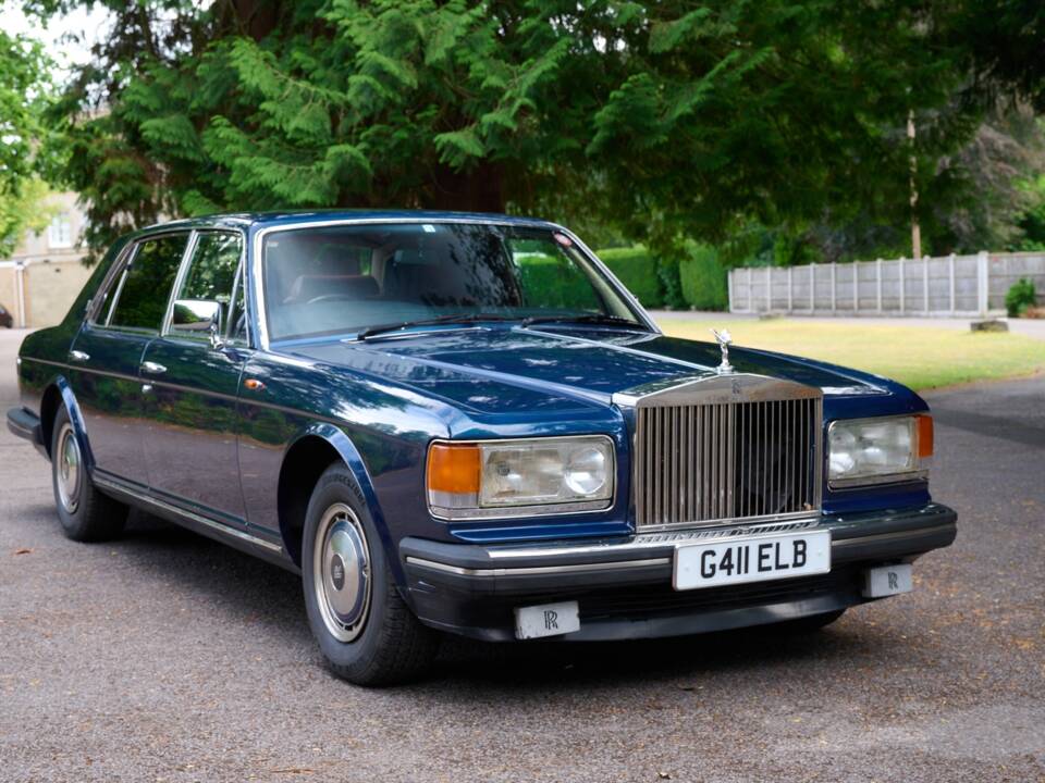 Bild 1/46 von Rolls-Royce Silver Spur II (1990)