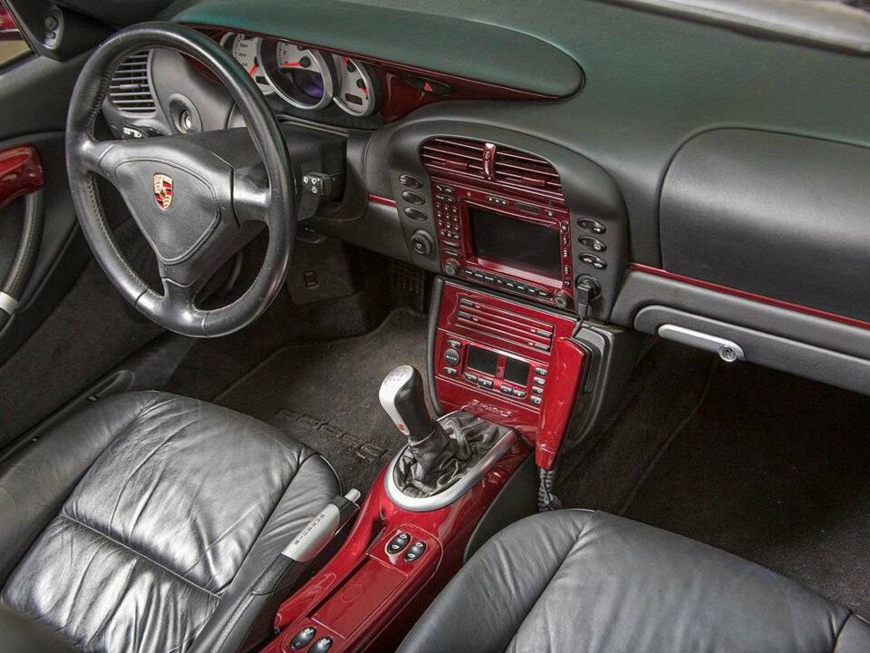 Image 18/20 of Porsche Boxster S (2003)