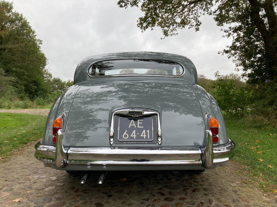 Immagine 6/65 di Jaguar Mk VIII (1957)