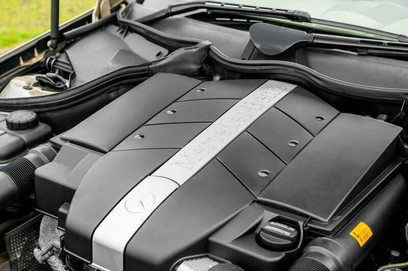 Bild 44/47 von Mercedes-Benz CLK 320 (2003)