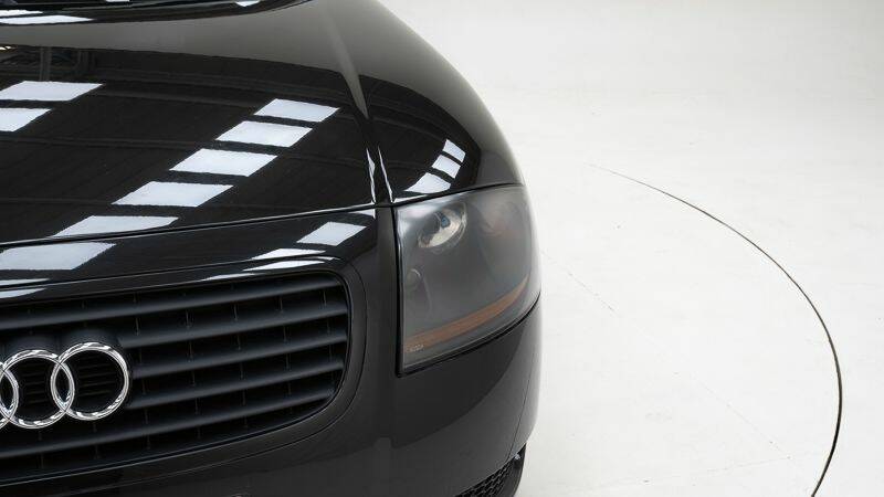 Bild 11/15 von Audi TT 1.8 T (2001)