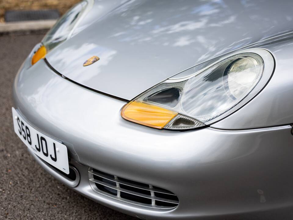 Afbeelding 16/50 van Porsche Boxster (1998)