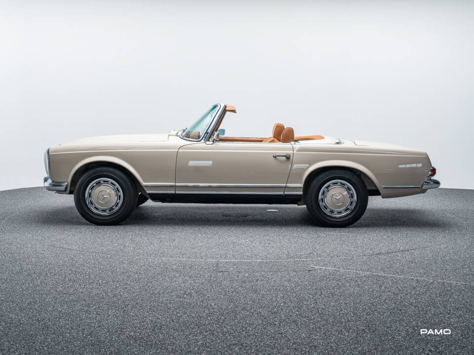 Bild 11/41 von Mercedes-Benz 280 SL (1969)