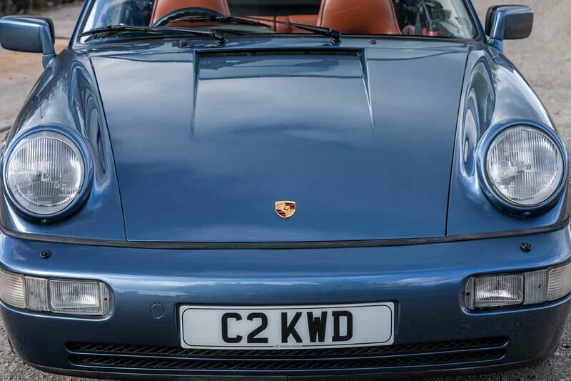 Bild 21/33 von Porsche 911 Carrera 2 (1990)