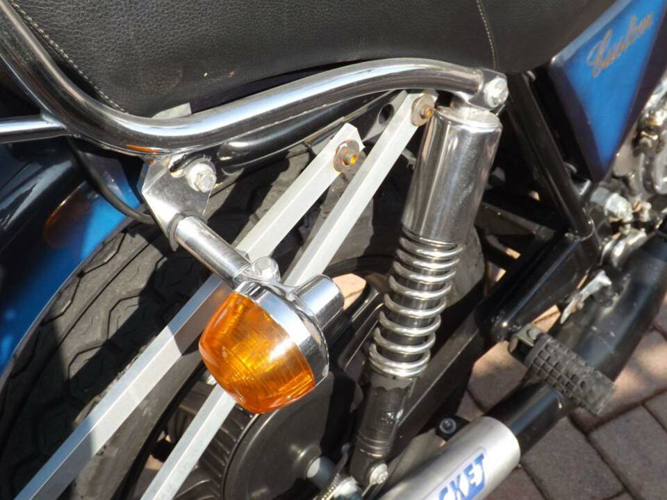 Image 37/47 of Laverda 125 LB Custom (1988)