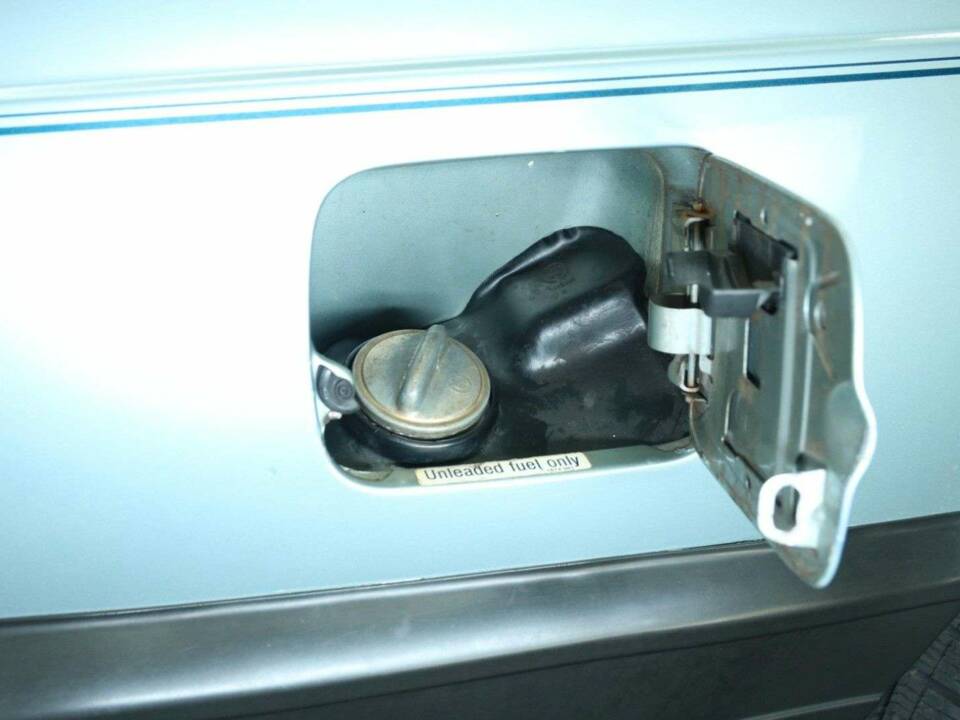 Bild 45/49 von BMW 633 CSi A (1980)