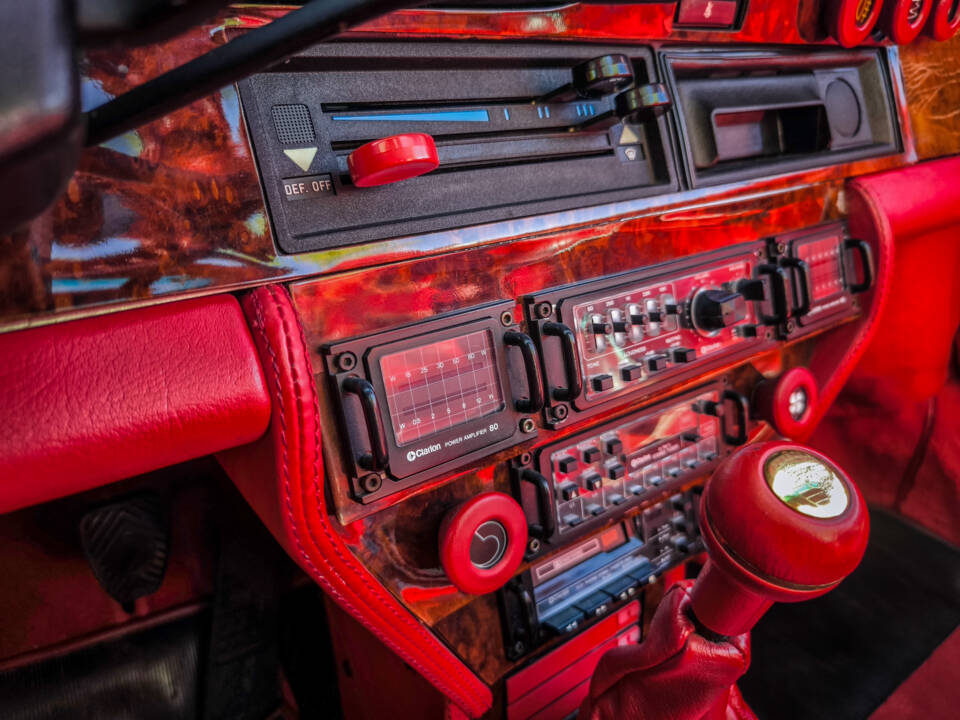 Image 12/36 of Porsche 911 Carrera 3.2 (1985)