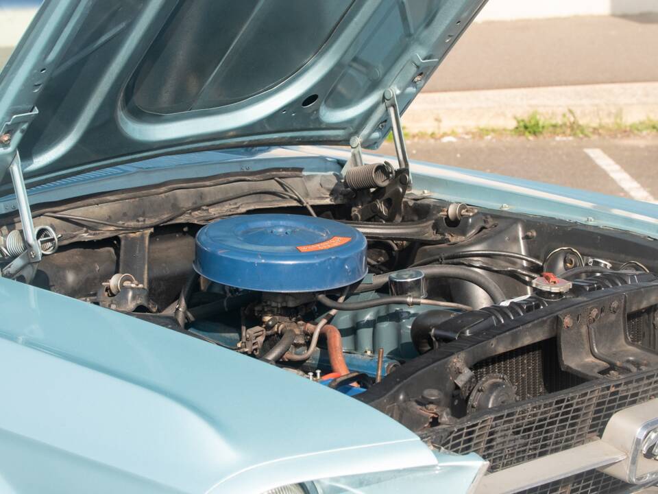 Image 27/50 of Ford Mustang 200 (1967)