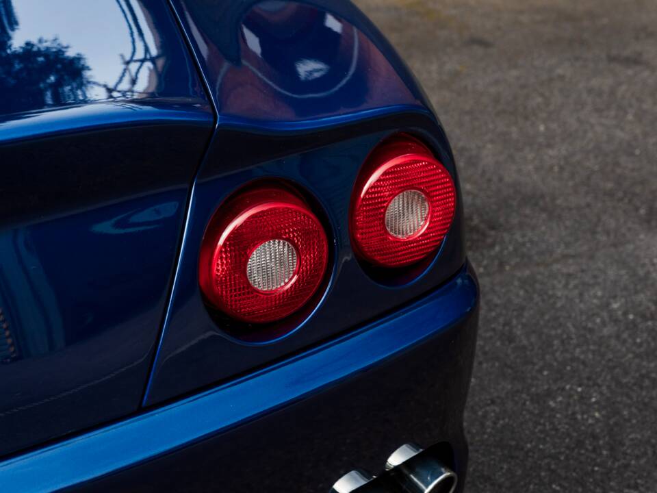 Bild 11/66 von Ferrari 550 Maranello (2000)