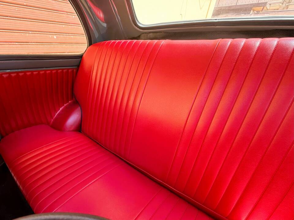 Bild 24/43 von FIAT 500 L (1971)