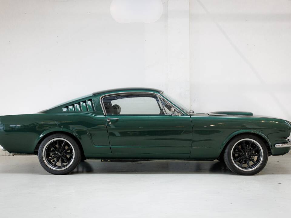 Image 3/32 of Ford Mustang 289 (1965)