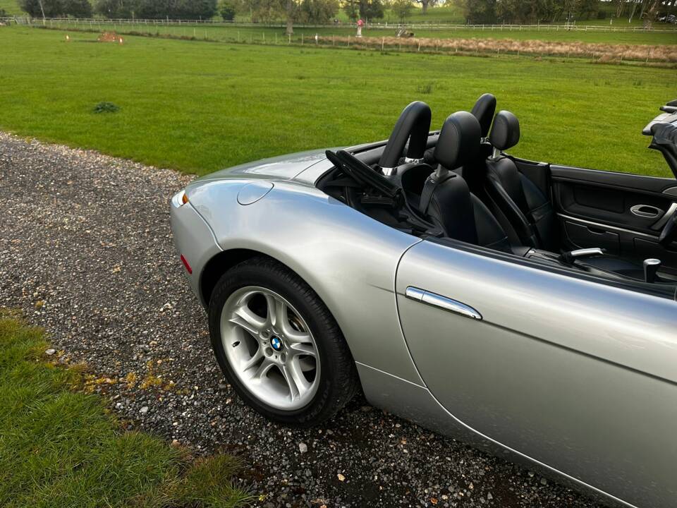 Imagen 24/61 de BMW Z8 (2000)