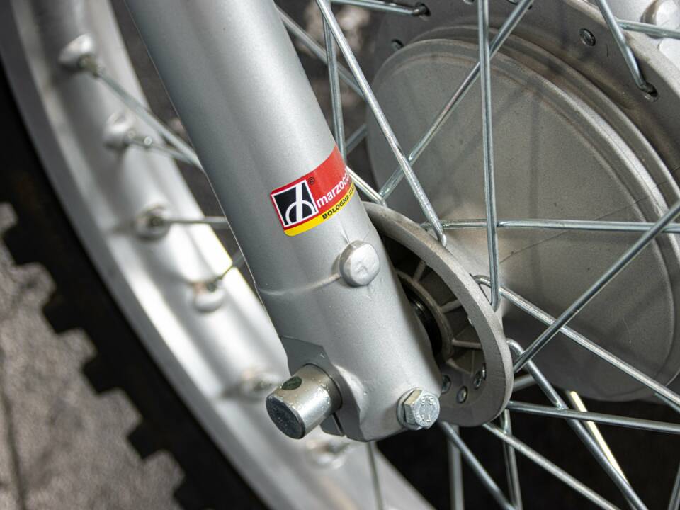 Immagine 47/50 di SWM DUMMY (1975)