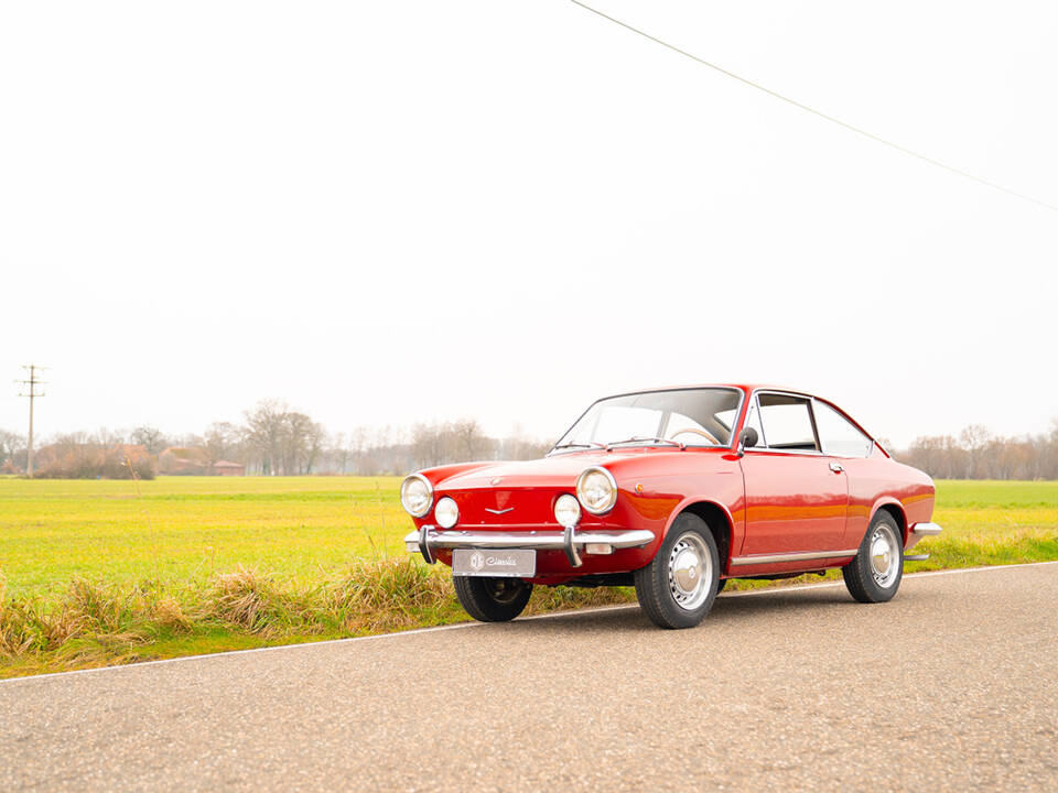 Image 3/58 de FIAT 850 Sport Coupe (1970)