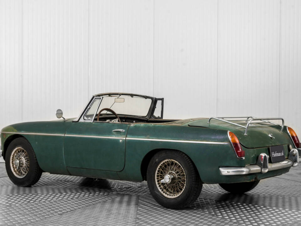 Bild 8/50 von MG MGB (1965)