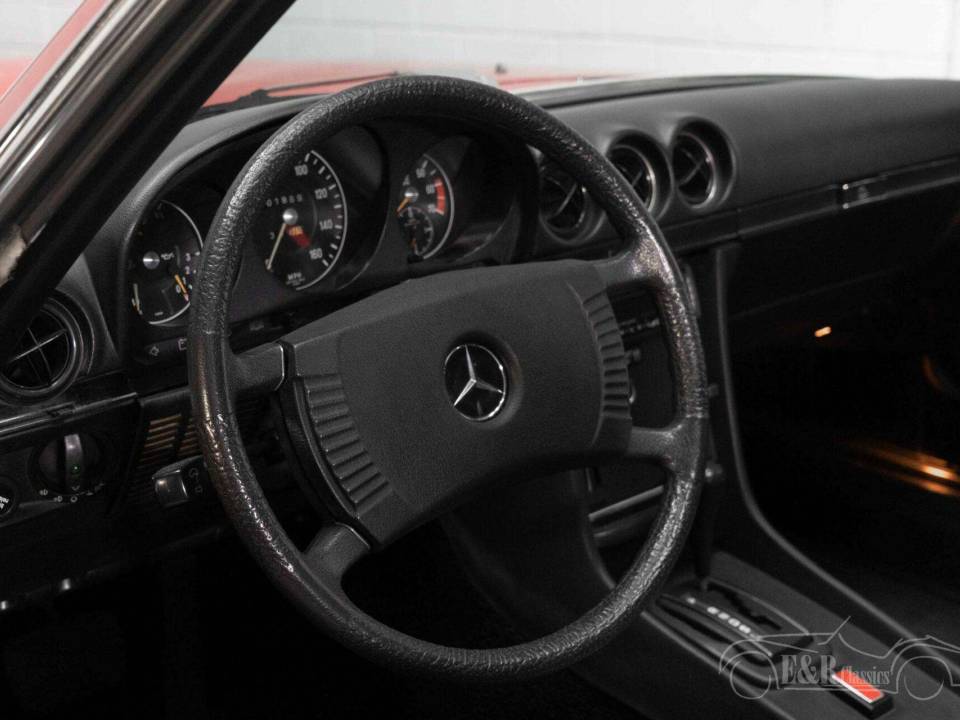 Imagen 12/19 de Mercedes-Benz 280 SL (1975)