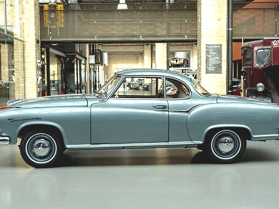 Image 9/42 of Borgward Isabella Coupe (1961)