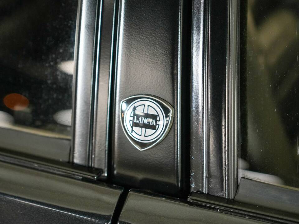 Bild 31/48 von Lancia Delta HF Integrale Evoluzione I (1992)