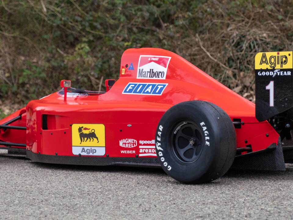 Image 5/85 of Ferrari 641 (1990)