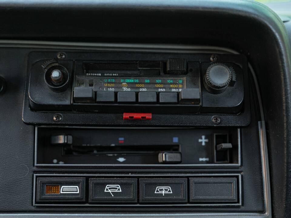 Obraz 33/50 pojazdu Ford Capri 1,6 (1981)