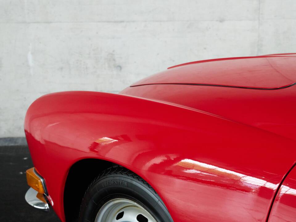 Image 14/50 of Volkswagen Karmann Ghia 1500 (1971)