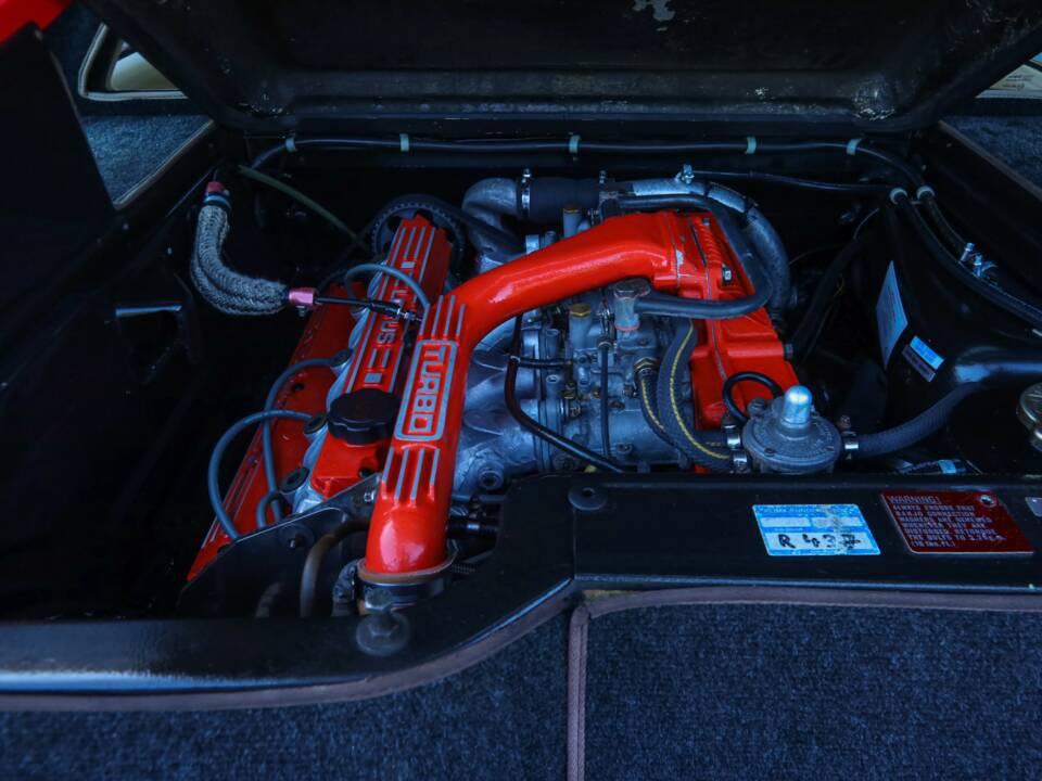 Image 4/50 of Lotus Esprit SE (1992)