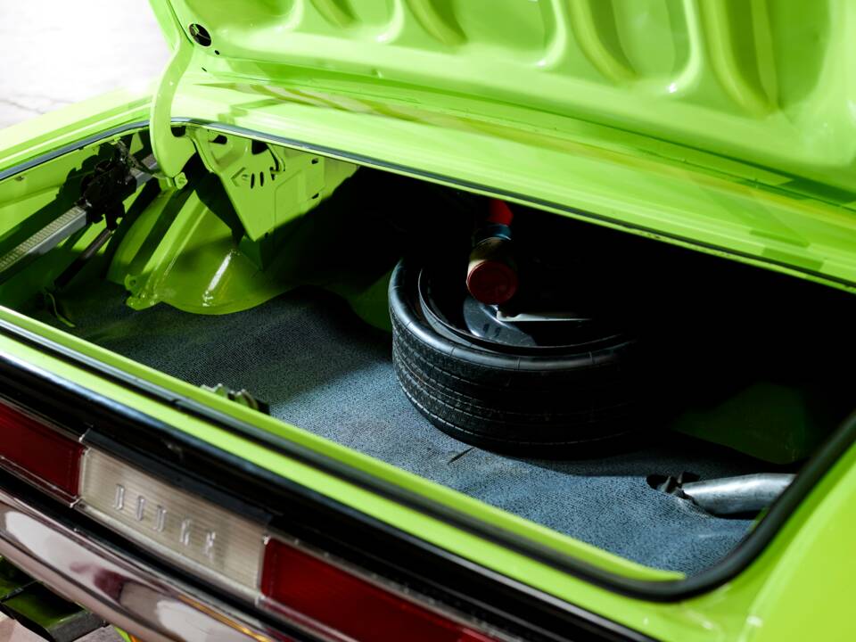 Immagine 21/71 di Dodge Challenger R/T (1970)