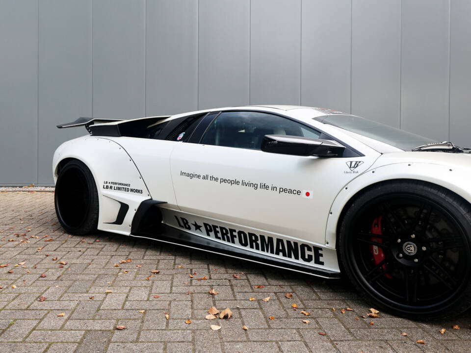Afbeelding 24/82 van Lamborghini Murciélago (2002)