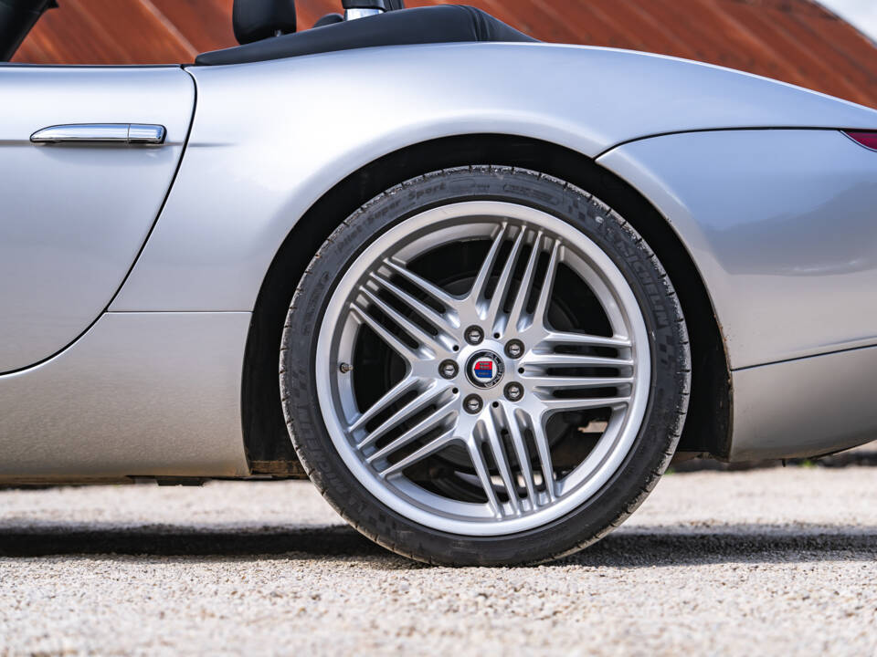 Image 44/47 of ALPINA Roadster V8 (2003)