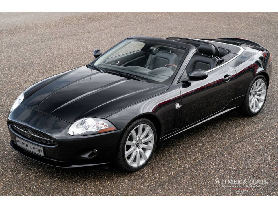 Immagine 8/34 di Jaguar XK 4.2 (2006)