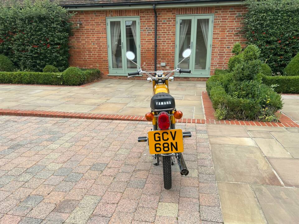 Imagen 10/38 de Yamaha DUMMY (1974)