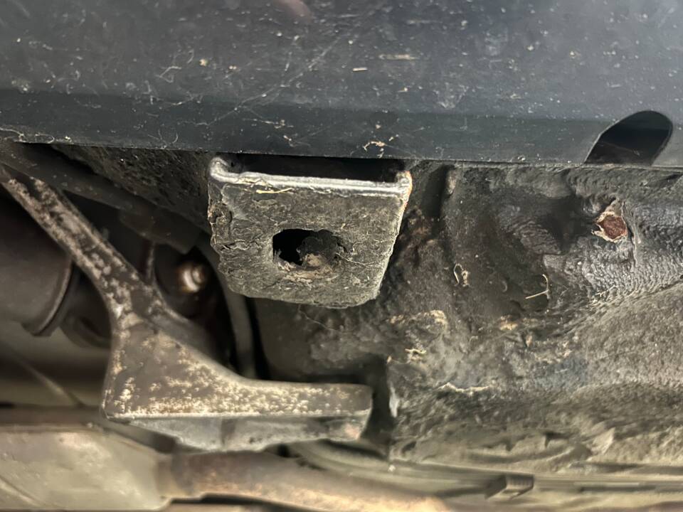 Image 60/63 of Porsche 928 GT (1989)