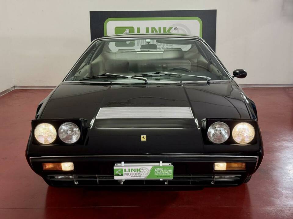 Bild 2/50 von Ferrari Dino 208 GT4 (1980)