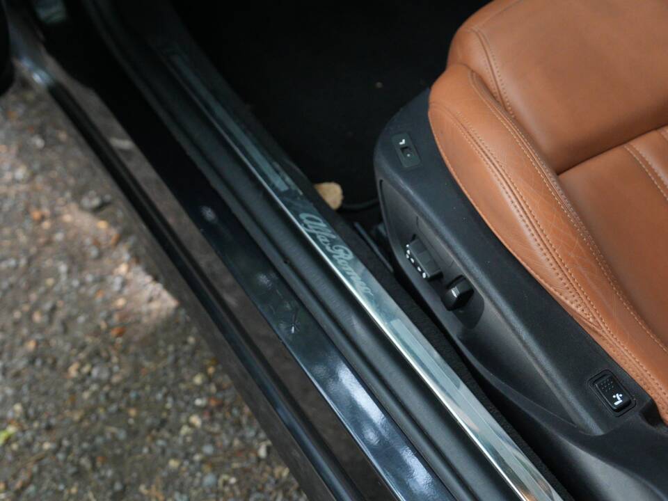 Bild 41/50 von Alfa Romeo Spider 3.2 V6 (2008)