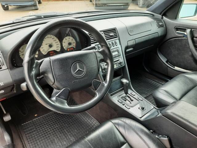 Bild 8/19 von Mercedes-Benz C 43 AMG T (1999)