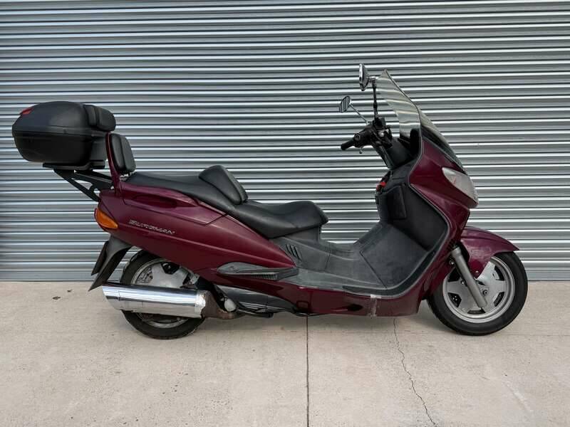 Bild 1/32 von Suzuki Burgman AN 250 (1998)