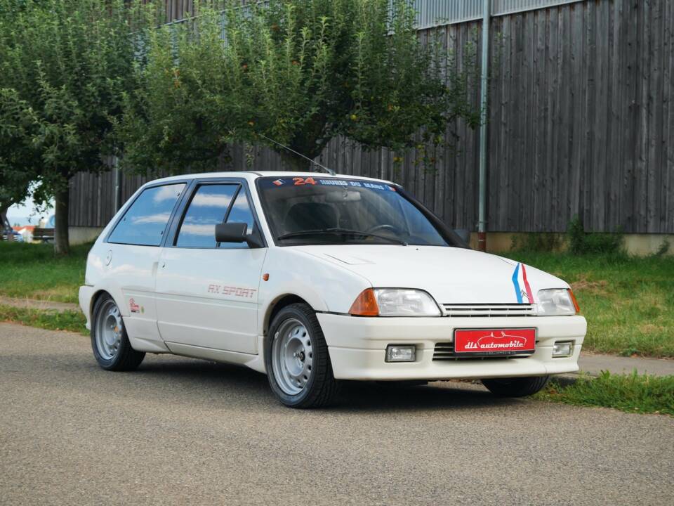 Image 2/26 of Citroën AX Sport (1987)