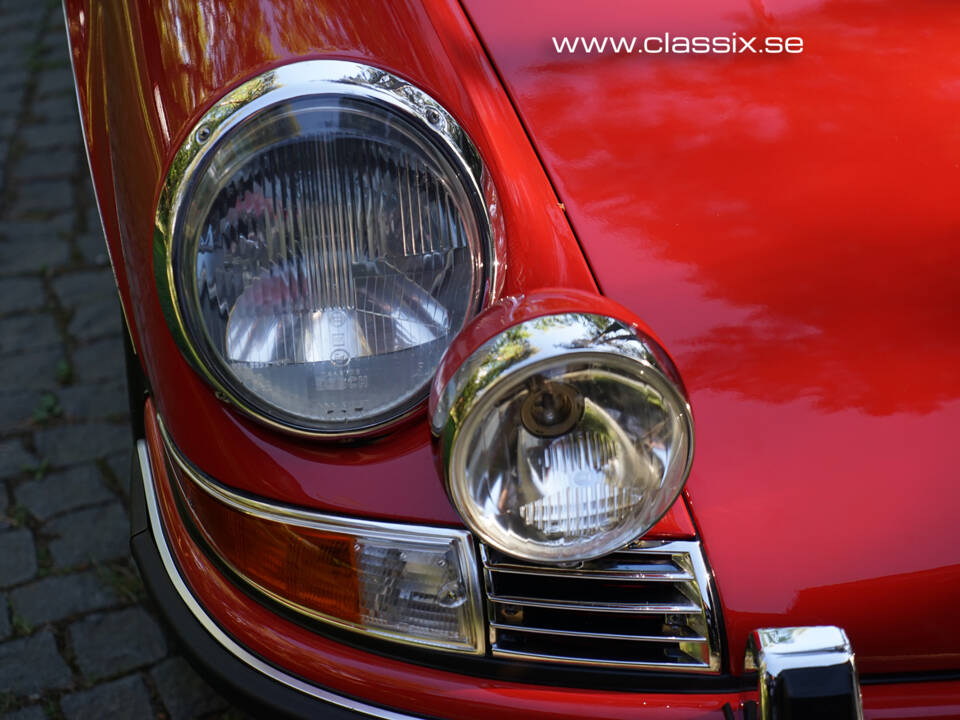 Image 15/15 of Porsche 911 2.2 E (1970)
