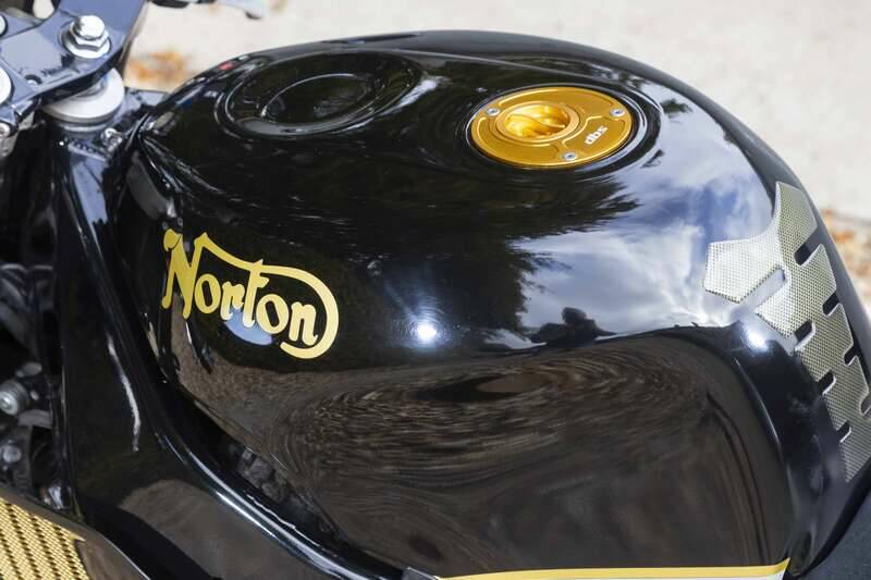 Image 33/50 de Yamaha DUMMY (1995)